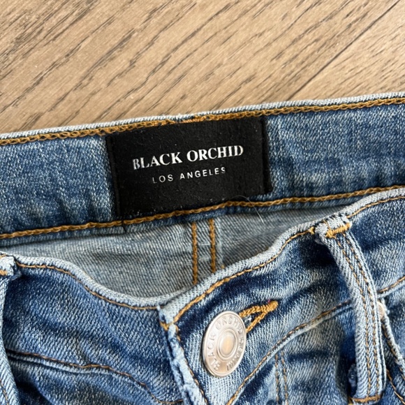 BLACK ORCHID Jeans - Picture 10 of 14